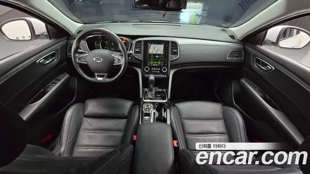 Renault Megane 2019 thumb 3