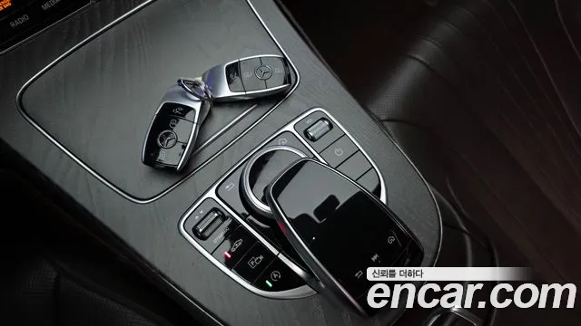 Mercedes-Benz CLS-Class 2020 thumb 6