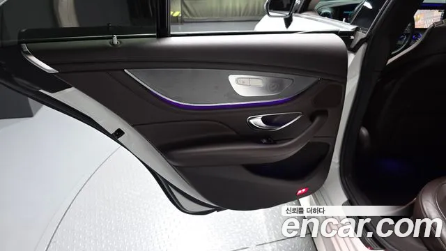 Mercedes-Benz CLS-Class 2020 thumb 11