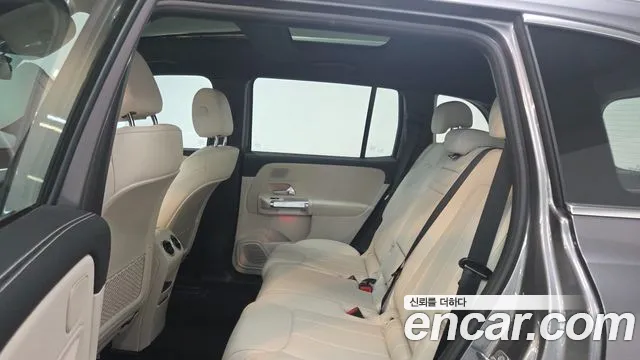 Mercedes-Benz EQB 2026 thumb 12