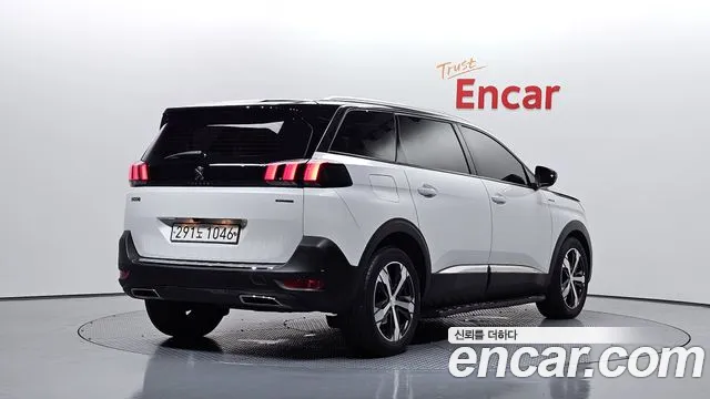 Peugeot 5008 2020 thumb 12