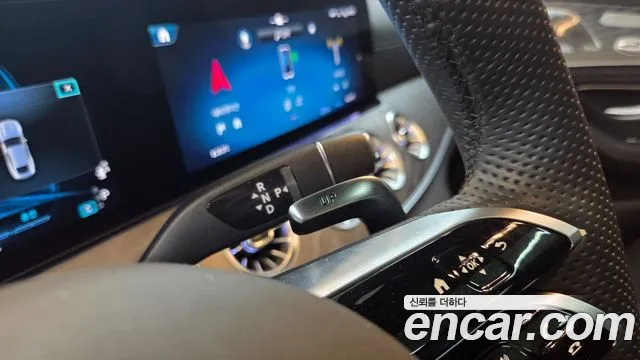 Mercedes-Benz AMG GT 2025 thumb 9