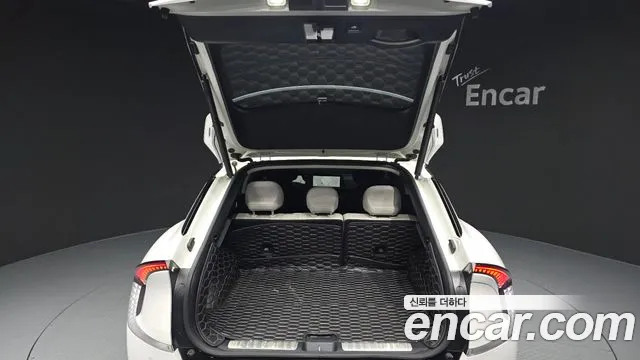 Kia EV6 2023 thumb 4