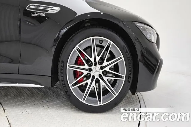Mercedes-Benz AMG GT 2025 thumb 8