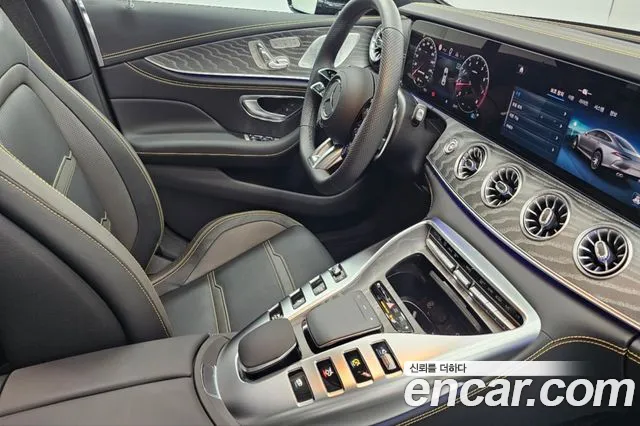 Mercedes-Benz AMG GT 2025 thumb 10