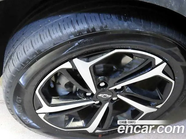 ChevroletGMDaewoo TrailBlazer 2020 thumb 6
