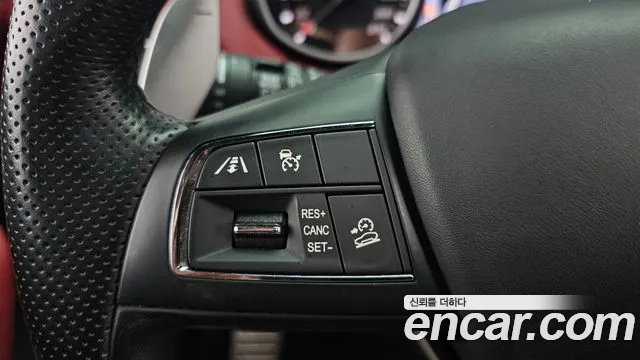 Maserati Levante 2019 thumb 5