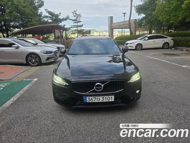 Volvo S60 2019 thumb 12