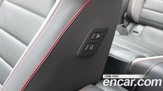 Volkswagen Golf Sportsvan 2022 thumb 3