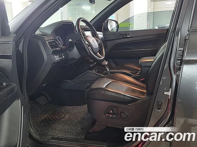 KG_Mobility_Ssangyong Rexton 2020 thumb 8