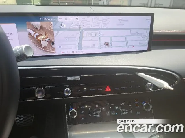 Genesis GV70 2024 thumb 2