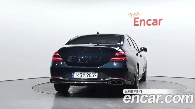 Genesis G70 2021 thumb 3