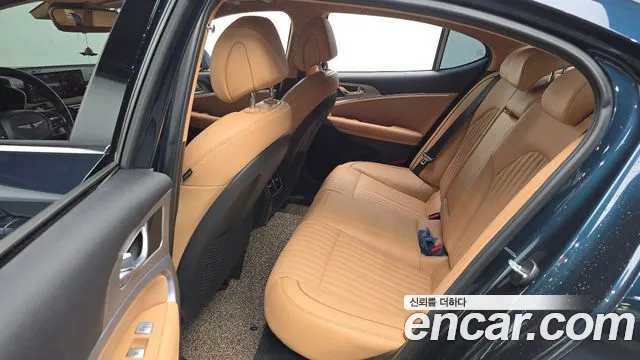 Genesis G70 2021 thumb 6