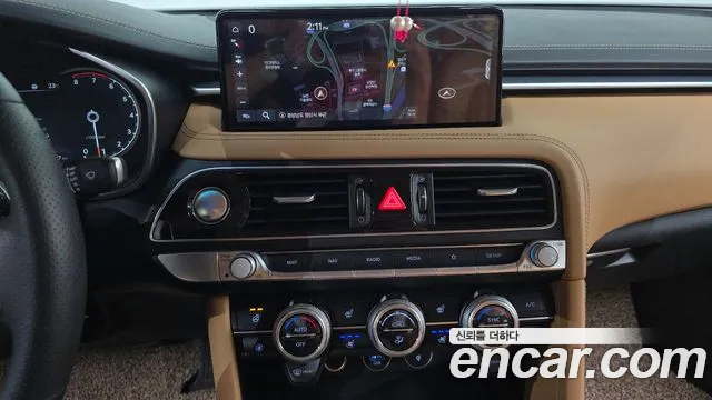 Genesis G70 2021 thumb 2