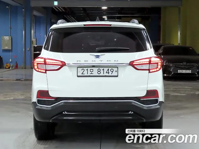 KG_Mobility_Ssangyong Rexton 2017 thumb 3