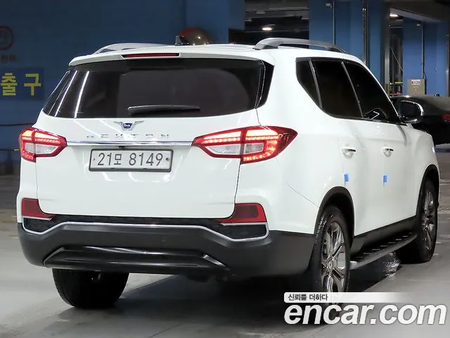 KG_Mobility_Ssangyong Rexton 2017 thumb 4