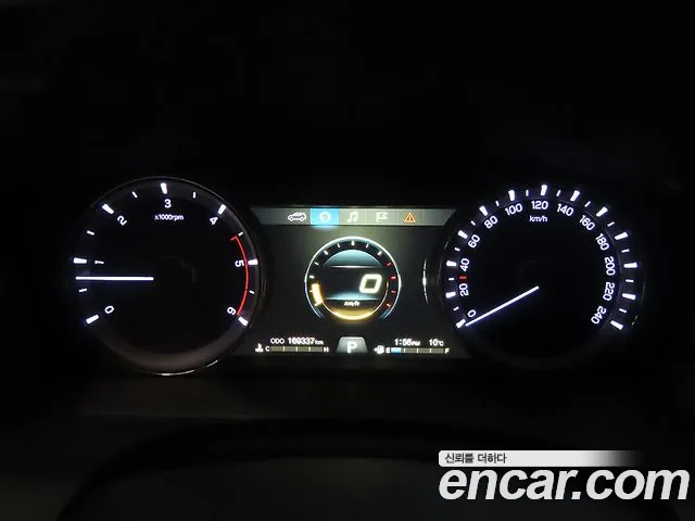 KG_Mobility_Ssangyong Rexton 2017 thumb 10