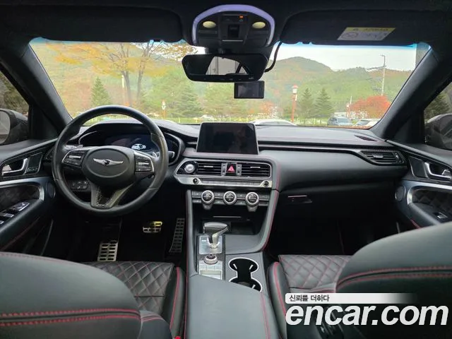 Genesis G70 2020 thumb 8
