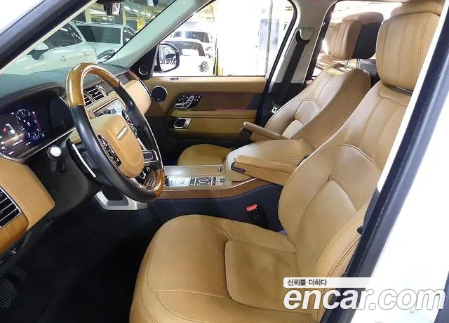 Land Rover Range Rover 2019 thumb 12