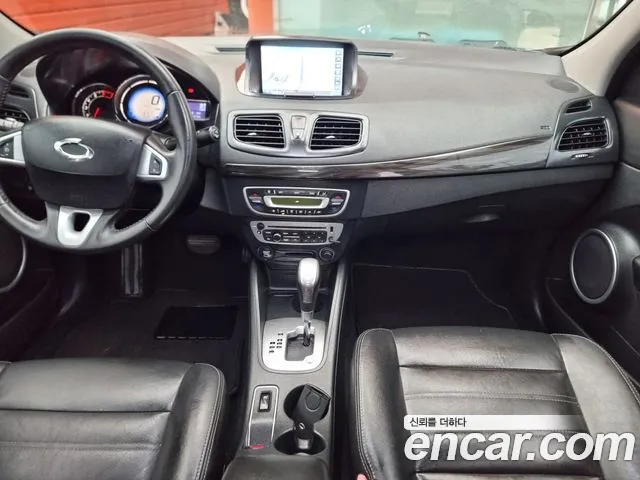 Renault Fluence 2013 thumb 7