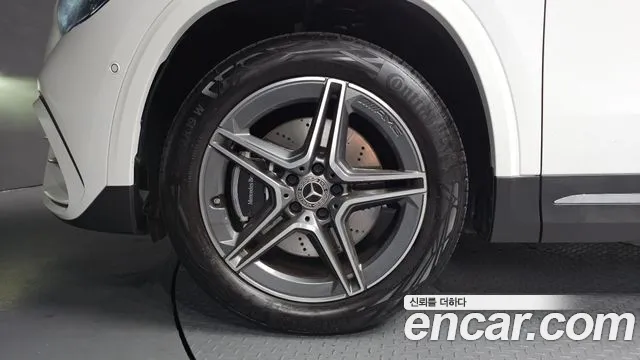 Mercedes-Benz GLA 2026 thumb 7