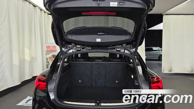BMW X2 2020 thumb 10