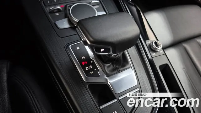 Audi A5 2019 thumb 4