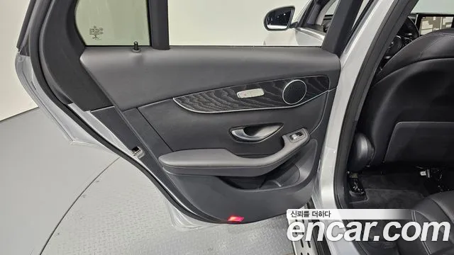 Mercedes-Benz GLC 2019 thumb 8