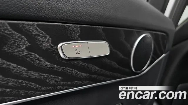 Mercedes-Benz GLC 2019 thumb 9