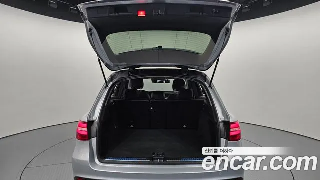 Mercedes-Benz GLC 2019 thumb 5
