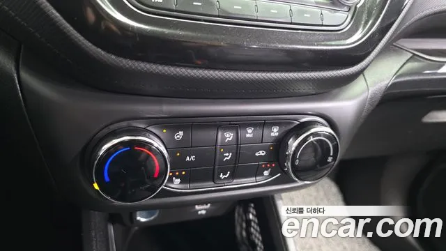 Chevrolet TrailBlazer 2021 thumb 2