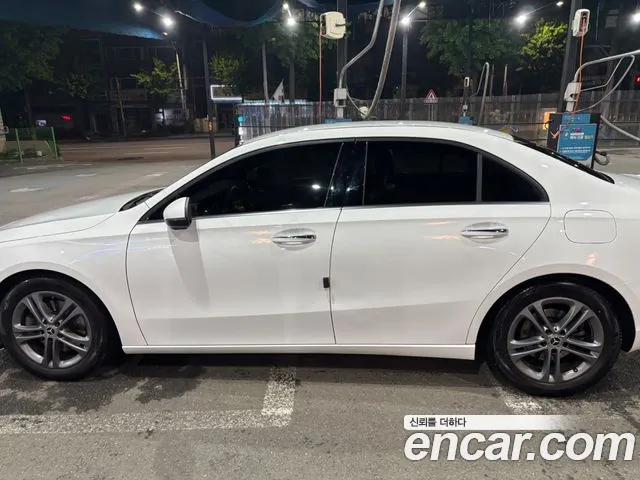 Mercedes-Benz A-Класс 2020 thumb 5