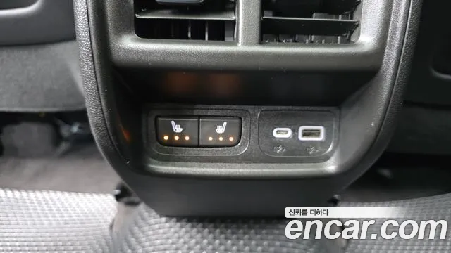 Cadillac XT4 2023 thumb 2