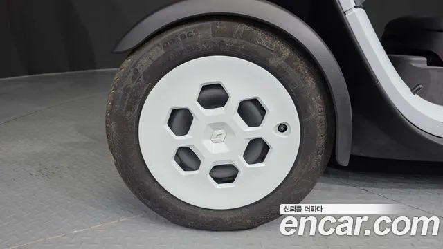 Renault Twizy 2020 thumb 4
