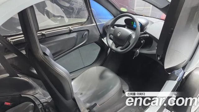 Renault Twizy 2020 thumb 9