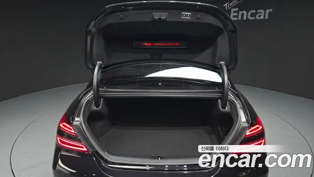 Genesis G70 2021 thumb 4
