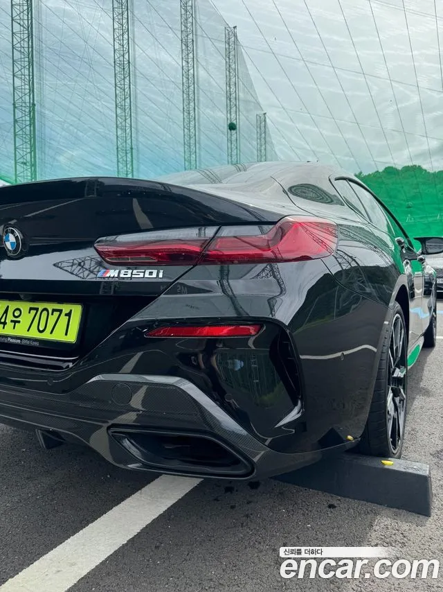 BMW 8 серии 2024 thumb 9