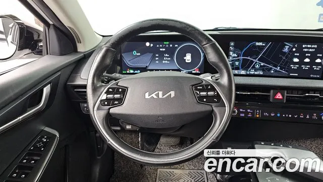 Kia EV6 2022 thumb 9