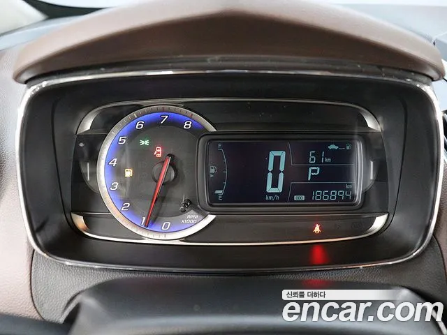 ChevroletGMDaewoo Tracker 2015 thumb 8
