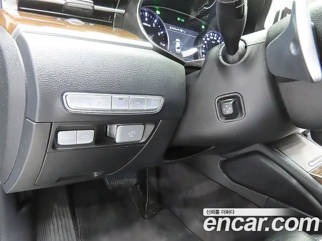 Kia K9 2019 thumb 8
