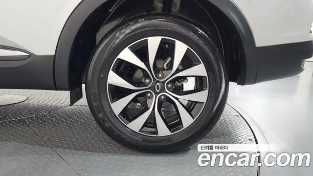 Renault Arkana 2023 thumb 4