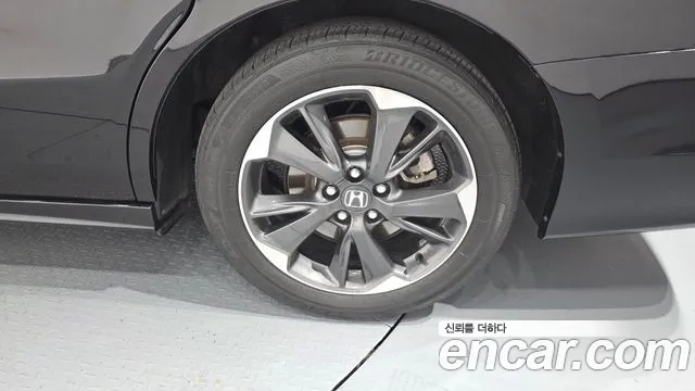 Honda Odyssey 2021 thumb 3