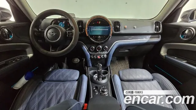 Mini Countryman 2022 thumb 9