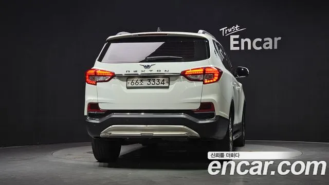 KG_Mobility_Ssangyong Rexton 2019 thumb 2