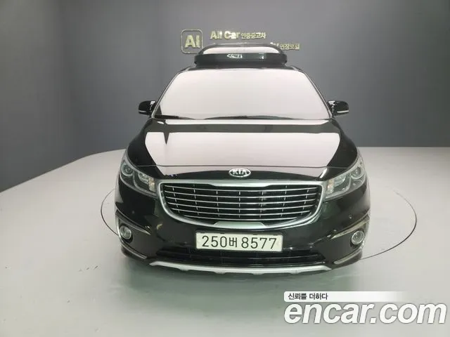 Kia Carnival 2018 thumb 9