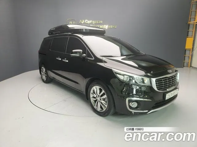 Kia Carnival 2018 thumb 11