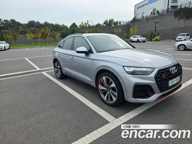 Audi SQ5 2021 thumb 11