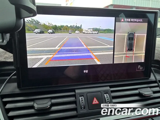 Audi SQ5 2021 thumb 2