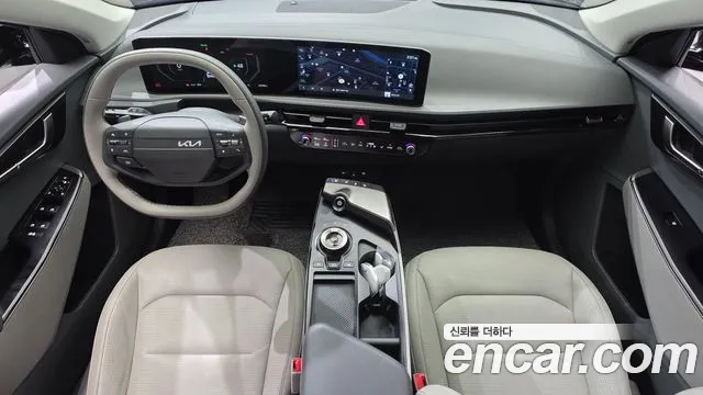 Kia EV6 2025 thumb 2