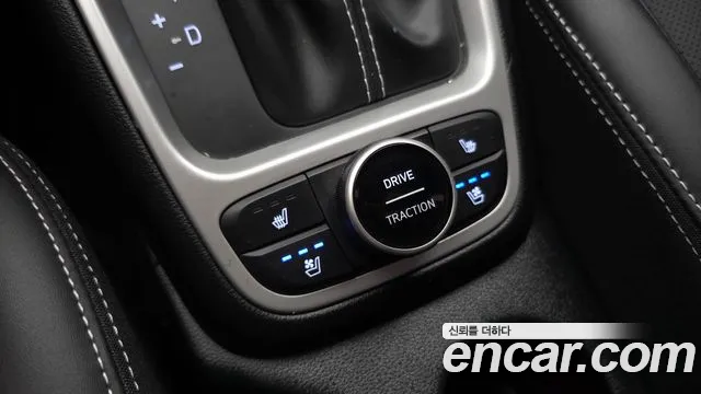 Hyundai Venue 2021 thumb 2
